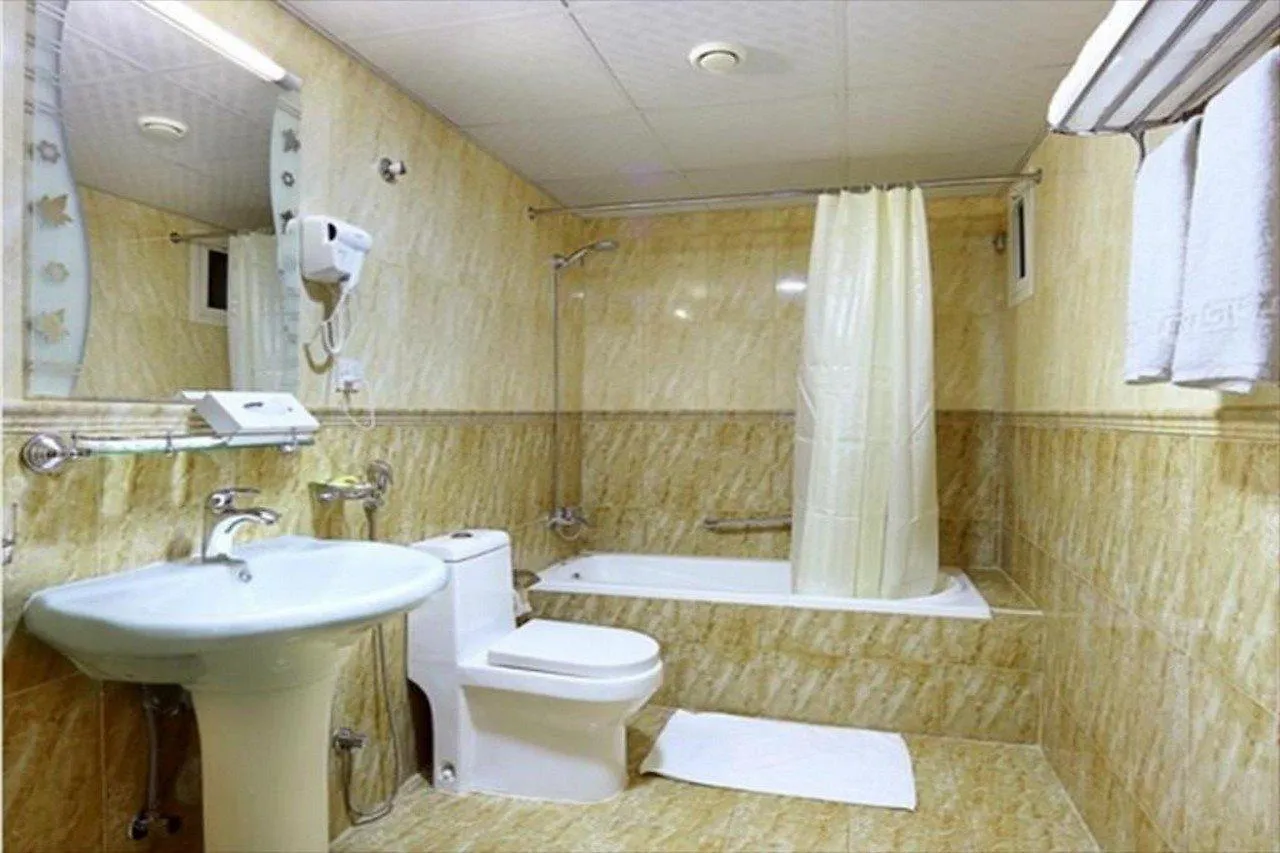 Gulf Star Hotel Дубай